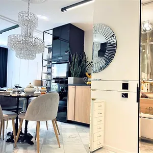 Luxury At Center At Palace +netflix! Apartament Warszawa